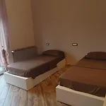 Tatil Evi Oleandro - Design E Comfort In Centro Novara