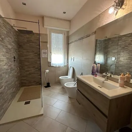Oleandro - Design E Comfort In Centro * نوفارا